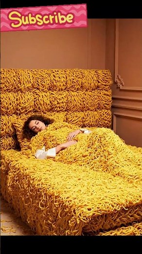🎄 ASMR Christmas Bed Jumping Fun! 🍜🛏️#ASMR #ASMRBed #BedJump #ChristmasASMR #NoodlesBed