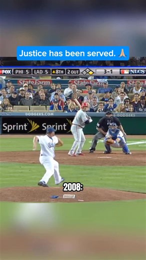 Pantone 294 on Instagram: "This is for the ‘08 and ‘09 Dodgers 😭"