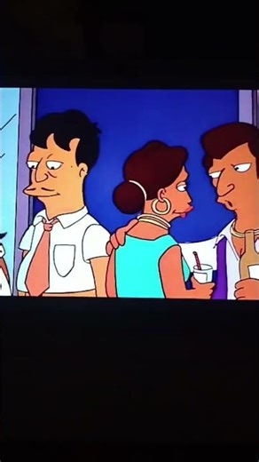 Apu leaves the store for a few moments