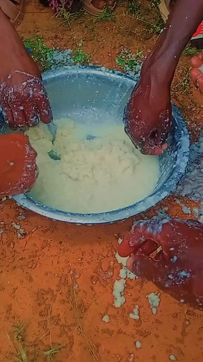 فيديوهات أنشأها faaraxcali29 (@faaraxcali29) باستخدام original sound - Fahad Abdi Production