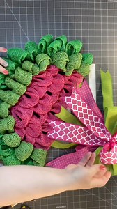 243K views · 2.2K reactions | Let’s make a watermelon wreath, pretty easy to do but I would recommend watching the full watermelon wreath on my YouTube channel, I’ll leave the info in the comments. #CraftingCommunity #CraftingFun #watermelonchallenge #summerdecorating #craftingismytherapy | Julie's Wreath Boutique | Facebook