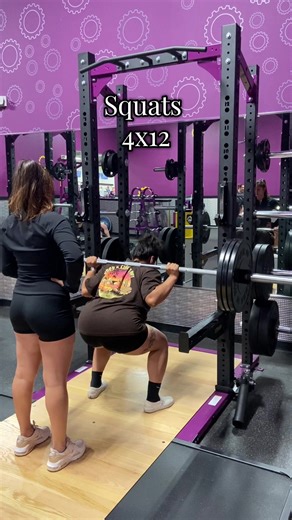 Effective Leg and Glute Workouts with a Squat Rack