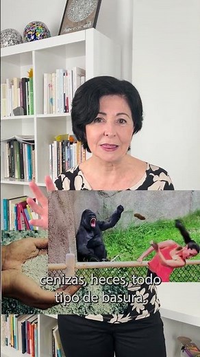 ❌ Don't do this gesture in Greece!