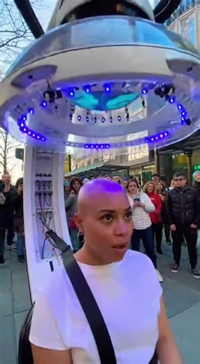 ✨ From bald to WOW! Watch AI work its magic! ✨#HairTransformation #AIHairMagic #BaldToBeautiful #FuturisticTech #HairGoals #MindBlown #ViralTech #StreetExperiment #AIRevolution #HairGlowUp