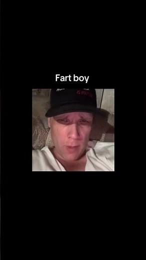 I feel something in my buttocks #fart #farting