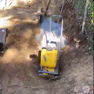 12K views · 126 reactions | This DIY retaining wall Outdoor project is all about how to build a timber retaining wall from start to finish. This DIY timber retaining wall shows the step by step process of making a retaining wall from excavation, to crushed rock base, to installing 6x6 timbers, fastener installation and backfill. | BYOT | Facebook