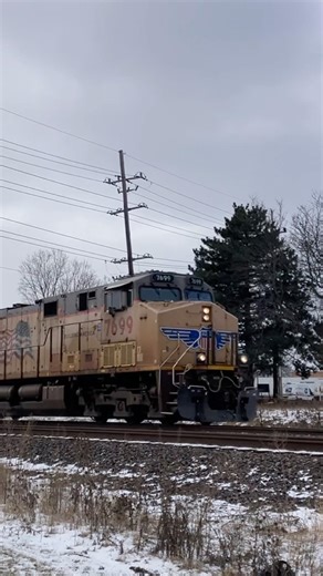 UP #7699 South at Des Plaines (Howard Avenue), IL (1/17/26)