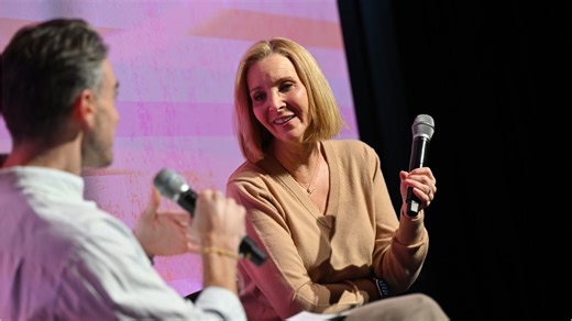 Lisa Kudrow argues new sitcoms are ‘afraid’ to make ‘uncomfortable’ jokes