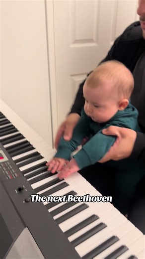 Baby Beethoven #fyp #babiesoftiktok #beethoven #piano #music