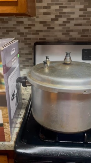 Watch Must have pressure cooker on Amazon Live