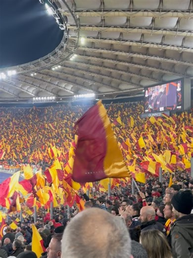 Luca Visconti on Instagram: "• 2025 • Non aspettarsi nulla, a volte, è il modo migliore per renderlo grande! Grazie a chi ne ha fatto parte ✨ In ordine, alcuni angoli del mondo scoperti: • Salar de Uyuni 🇧🇴 • La Paz 🇧🇴 • Ruta de la Muerte 🇧🇴 • God’s Window 🇿🇦 • Kruger National Park 🇿🇦 • Ibiza 🇪🇸 • Cala Comte, IBZ 🇪🇸 • Machu Picchu 🇵🇪 • Canyon del Colca 🇵🇪 • Montaña Arcoíris 🇵🇪 • Summit, NY 🇺🇸 • Statue of Liberty 🇺🇸 • La Bombonera, BA 🇦🇷 • Cascate di Iguazú 🇧🇷 • Rhêmes