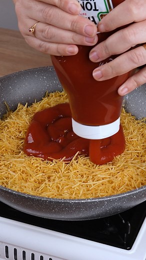 Add ketchup on the shoestring potato and you will be surprised by the result | Quick Recipes