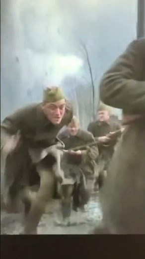 映画 スターリングラード (ENEMY AT THE GATES)ソ連軍突撃シーン #スターリングラード #ww2 #enemyatthegates