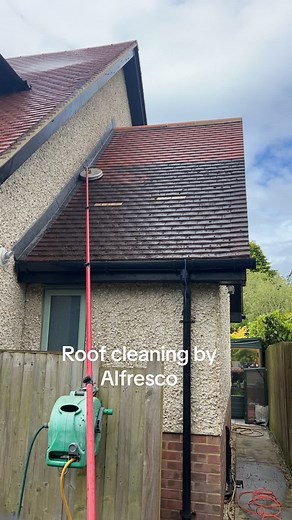 Expert Roof Cleaning Services in Oxfordshire