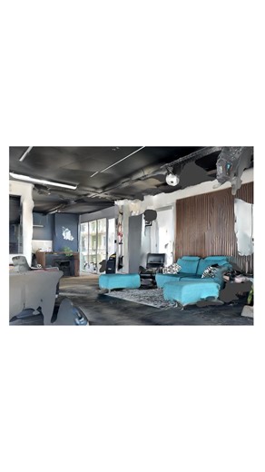 Arq. Ma. Victoria del Moral on Instagram: "Hoy hicimos el escaneo digital de @ocho.lobos 💥 Un espacio de trabajo que me encanta y que ahora también tiene su versión BIM. Usamos el proceso Scan2BIM, que consiste en escanear el lugar en 3D, generar una nube de puntos y reconstruir el modelo en Revit con toda su geometría real. Un paso clave para seguir diseñando con precisión y sin sorpresas en obra 👷‍♀️💻"