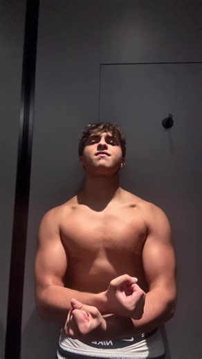 Wellfit Gym: 2 Days of Chest Workouts