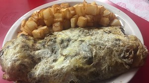 The Grub Scout: Inskip Grill offers delicious, plentiful fare at bargain prices