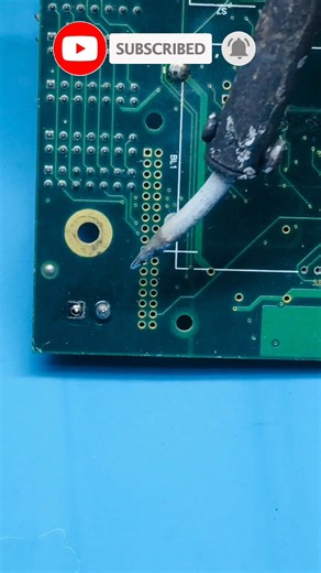 Socket Connector Removal Techniques for Beginners Socket connectors are often found in electronic projects and can be tricky to remove without damaging the components. This video demonstrates various safe and effective techniques for removing socket connectors, making it easier for beginners to work with these common components. #electronic #electrical #desoldering #shorts Introduction: Why Removing Socket Connectors Matters - Briefly introduce #yourself and the channel (if applicable) - Explain