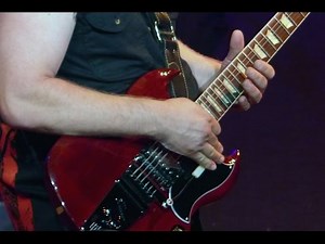 TESLA - Heaven's Trail (No Way Out) - Live on Their 2015 Tour