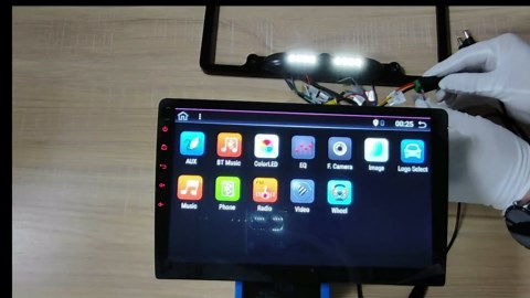 License Plate Frame Backup Camera Night Vision Car Rear View Camera with 8 Bright LEDs 170° Viewing Angle Waterproof Backup Camera Vehicle Universal Reversing Assist Security