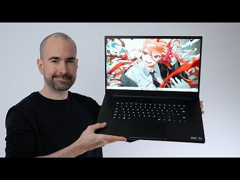 Razer Blade 17 (2022) Review | The £5000 Gaming Laptop Hellbeast