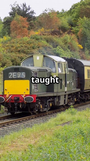 🚂 The British Rail Class 17 “Clayton” — A Diesel That Tried, But Never Quite Triumphed 🚂 Introduced in the early 1960s, the Class 17 was an ambitious attempt by British Rail to replace ageing steam shunters and mixed-traffic engines with a new generation of centre-cab diesel locomotives. Built by the Clayton Equipment Company and Beyer Peacock between 1962 and 1965, these distinctive machines were instantly recognisable by their low profile and central cab — designed to improve visibility for