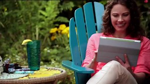 Moneytree TV Commercial for Making Ends Meet With Family