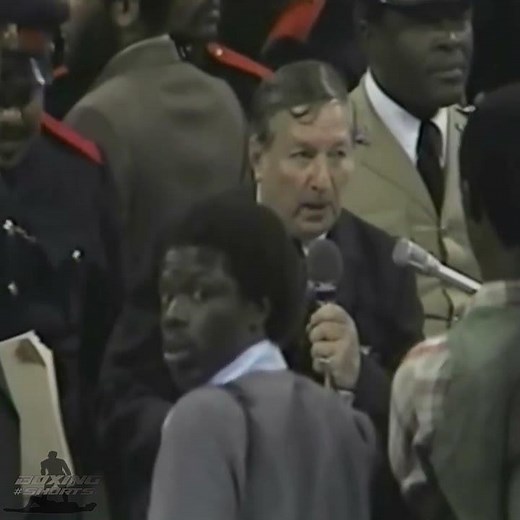 MUHAMMAD ALI vs TREVOR BERBICK HD (ALI`S LAST FIGHT) #SHORTS