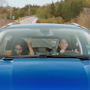 Road trip! Peu importe jusqu’où vous allez, SYNC®3 avec navigation disponible vous aide à trouver de l’essence et beaucoup plus sur la route. Apprenez-en plus sur Ford.ca/innovation | Ford Québec