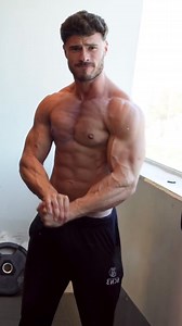 5.2K views · 323 reactions | Goodlooking Athlete #physique #muscular #muscles #hunk #fitnessmodel #sixpack #workout | Athletic Star | Facebook