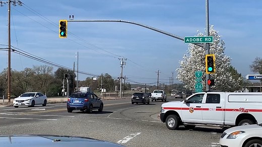 2K views · 38 reactions | Caltrans is installing reflective backplates at more than 5,500 signalized intersections across the state. These retroreflective bordered backplates – yellow reflective strips placed around the perimeter of traffic signals – increase traffic signal visibility during morning hours, at night, or during a loss of power. | Caltrans HQ | Facebook