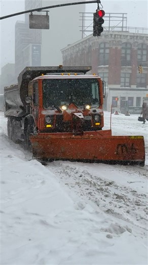 NYC Snowstorm — Harlem Streets & Sanitation Trucks Plowing - Snow takes over Harlem as sanitation trucks push through the storm, clearing streets the only way New York knows how. Some call it smart — others call it chaos. One thing’s certain: winter never slows NYC down. ❄️🗽 Real footage. Real sound. No narration. #nycsnow #newyorkwinter #nycsnowstorm #HarlemNYC #nycreels #winterinnyc #nycsanitation #snowplow #nyclife #realnyc #tranquilowalks | Tranquilo Walks