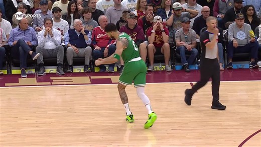 Jaylen Brown with the And-1