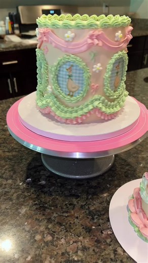 Silly Goose Theme Cake Ideas for Your Next Celebration