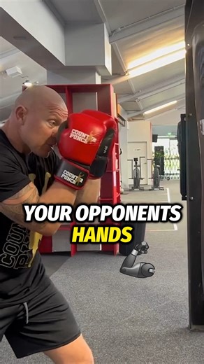 How To Throw The Overhand Punch In Boxing #boxing #boxingtraining #boxingworkout | Shane Cameron