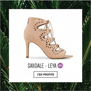 14K views · 63 reactions | Romantique en poudre, Rock en noir le plus...