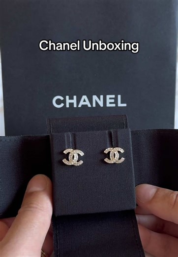 Chanel Unboxing: New Chanel Earrings
