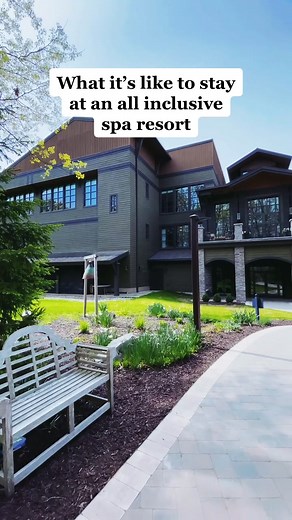 #pennsylvaniacheck #luxurytravel #poconos #allinclusive #luxuryspa #explorepa #resort