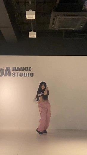 可愛い曲で楽しむUNOダンスカバーチャレンジ