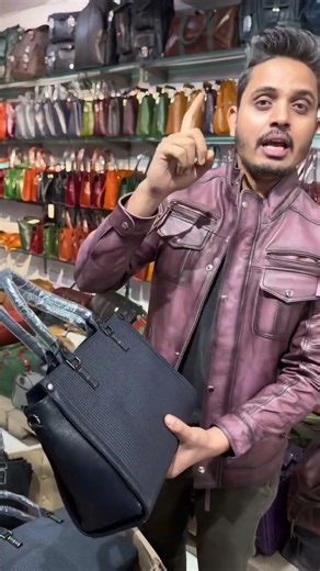 Best seller Original Leather Ladies purse with Cheap price order now 9927316139