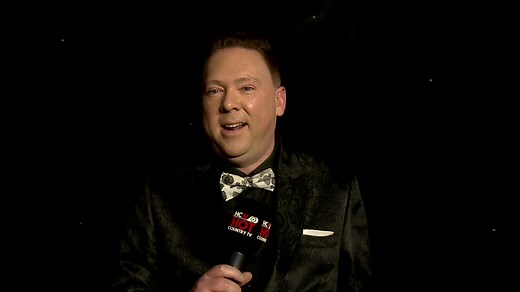 13 reactions | Exclusive interview by Hugh O'Brien with broadcaster Robin Elliott. | Hot Country TV | Facebook