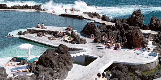 Swimming with the tide