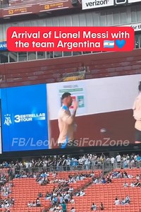 15K views · 1K reactions | Fans cheering when Lionel Messi & team Argentina are entering the stadium field today 朗 This is something you love to see with Messi  | LEO MESSI FAN ZONE | Facebook