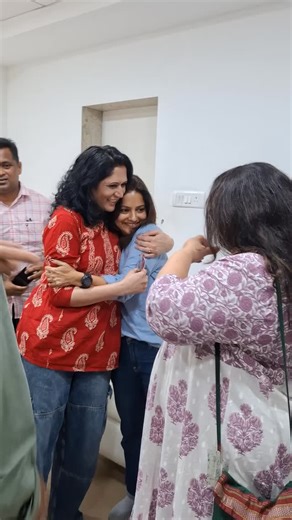 भूमिका on Instagram: "दिग्गजांचा आणि प्रेक्षकांचा लाडका प्रयोग : भूमिका पुढील प्रयोग - ✅ शनि. १० जानेवारी २०२६, सायं. ५:३० वा. यशवंतराव चव्हाण नाट्यगृह, कोथरूड ✅ रवि. ११ जानेवारी २०२६, दुपारी ४:०० वा. गडकरी रंगायतन, ठाणे तिकिट बुकिंग लिंक bio मध्ये. #Bhumika #SachinKhedekar #MarathiDrama #marathinatak [Bhumika, Marathi Drama, Sachin Khedekar, Marthi Natak, Play, Drama, Thane, Pune]"