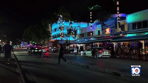 Spring break returns to South Beach with crowds, fitness focus