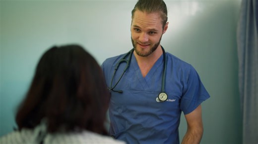 Attending an Emergency Department can be daunting, but at Beacon Hospital we are here for you. Here is our expert team to walk through what to expect in our Emergency Department. Beacon Hospital Emergency Department is a walk-in service treating an array of conditions from minor injuries, sprains, breaks and cardiac complaints, to acute medical and surgical emergencies. 💙 Our Consultant-led ED team are on hand to offer immediate access to medical assessment and treatment. Visit our website for 