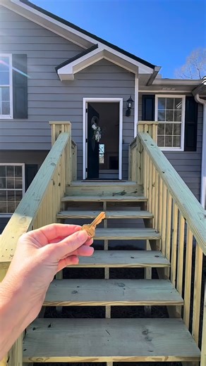 Dawn Taylor Tummins on Instagram: "One key. One front door. 🔑 And suddenly you’re standing in a four-bedroom home that’s been updated the right way. Stylish kitchen, gorgeous baths, clean finishes everywhere — no projects, no compromises. Oh, and it’s under $330,000. If this feels like your kind of home, let’s go take a look. 678-898-6564 #cartersvillerealestate #bartowcountyrealestate #euharleega #cartersville #cartersvillehomes"