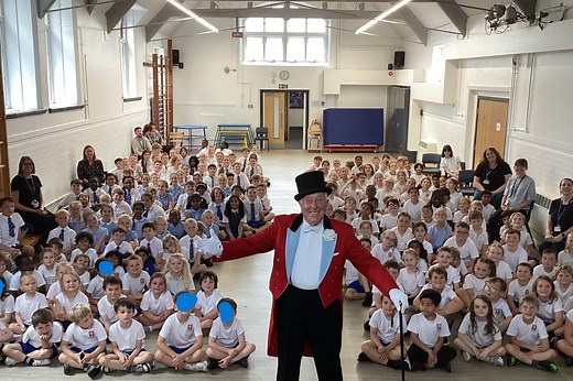 Legendary Ringmaster Norman Barrett visits a Fylde Coast primary school