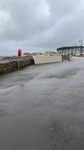 Mixed weather, what to do? Get out, have a fattening cream tea or big slice of cake. Then go walking to clear the head while working it off 😂 Enjoy everything when you #visitwestwardho! | Visit Westward Ho