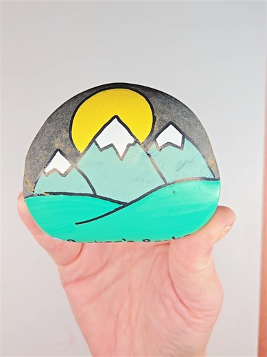 Rock Painting for Beginners: Easy DIY Techniques